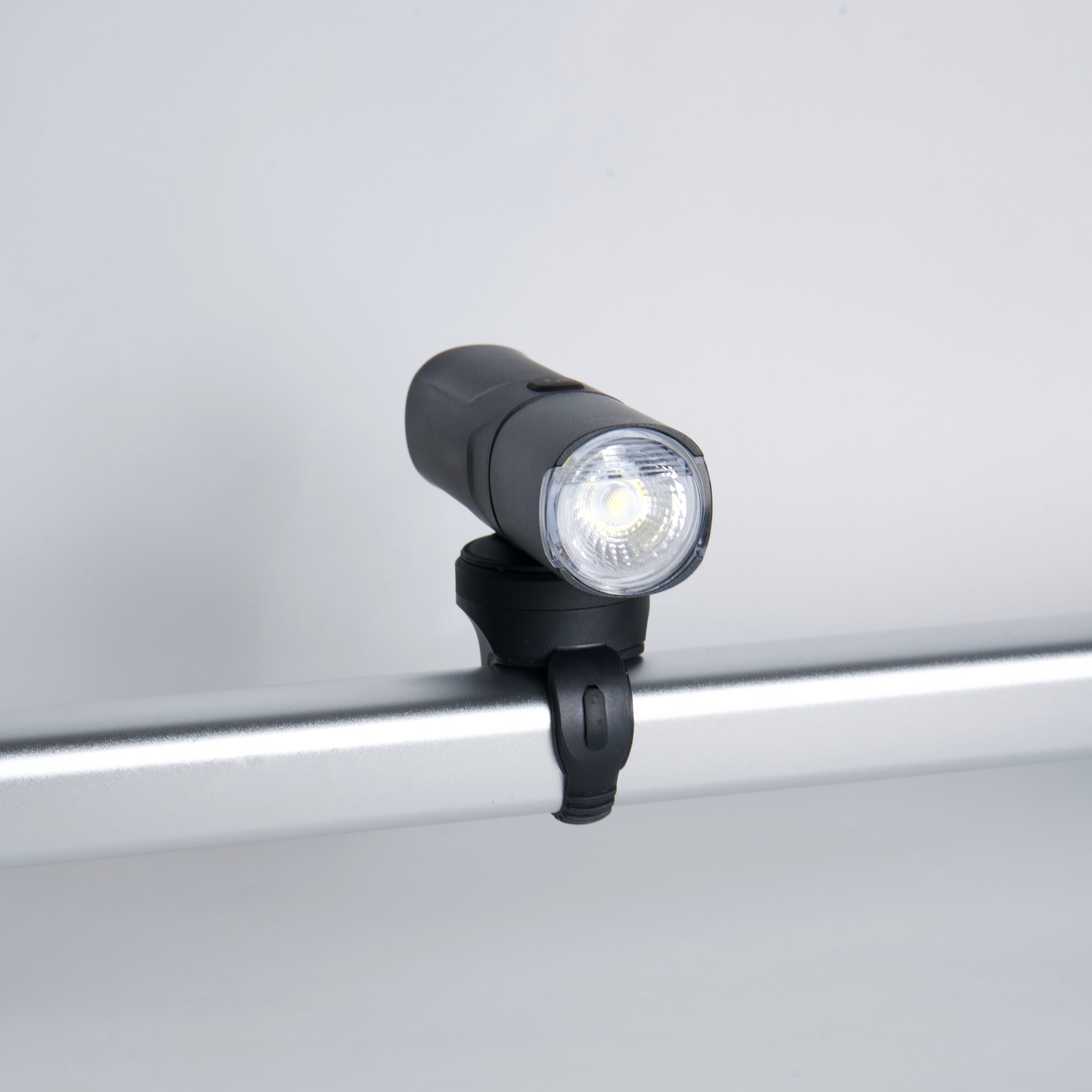 X8 Front Bike Light